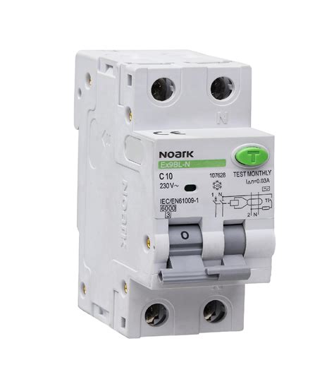 RESIDUAL CURRENT CIRCUIT BREAKER WITH OVERLOAD .